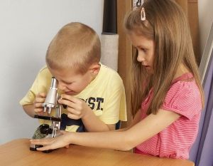 Mikroskop HM, s příslušenstvím Kids World